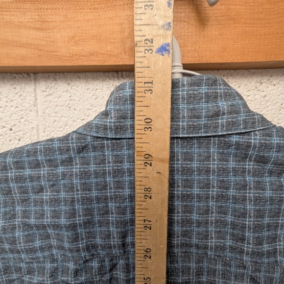 Hurley Dress Shirt Mens Size Small Excellent Condition - Picture 14 of 14